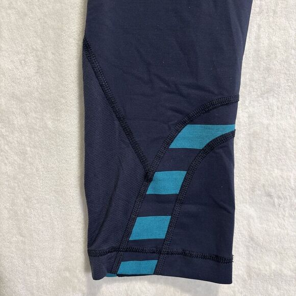 Lululemon Run Inspire Crop II Inkwell Quilt Winter Micro Macro Stripe Surge 6 - Picture 5 of 14